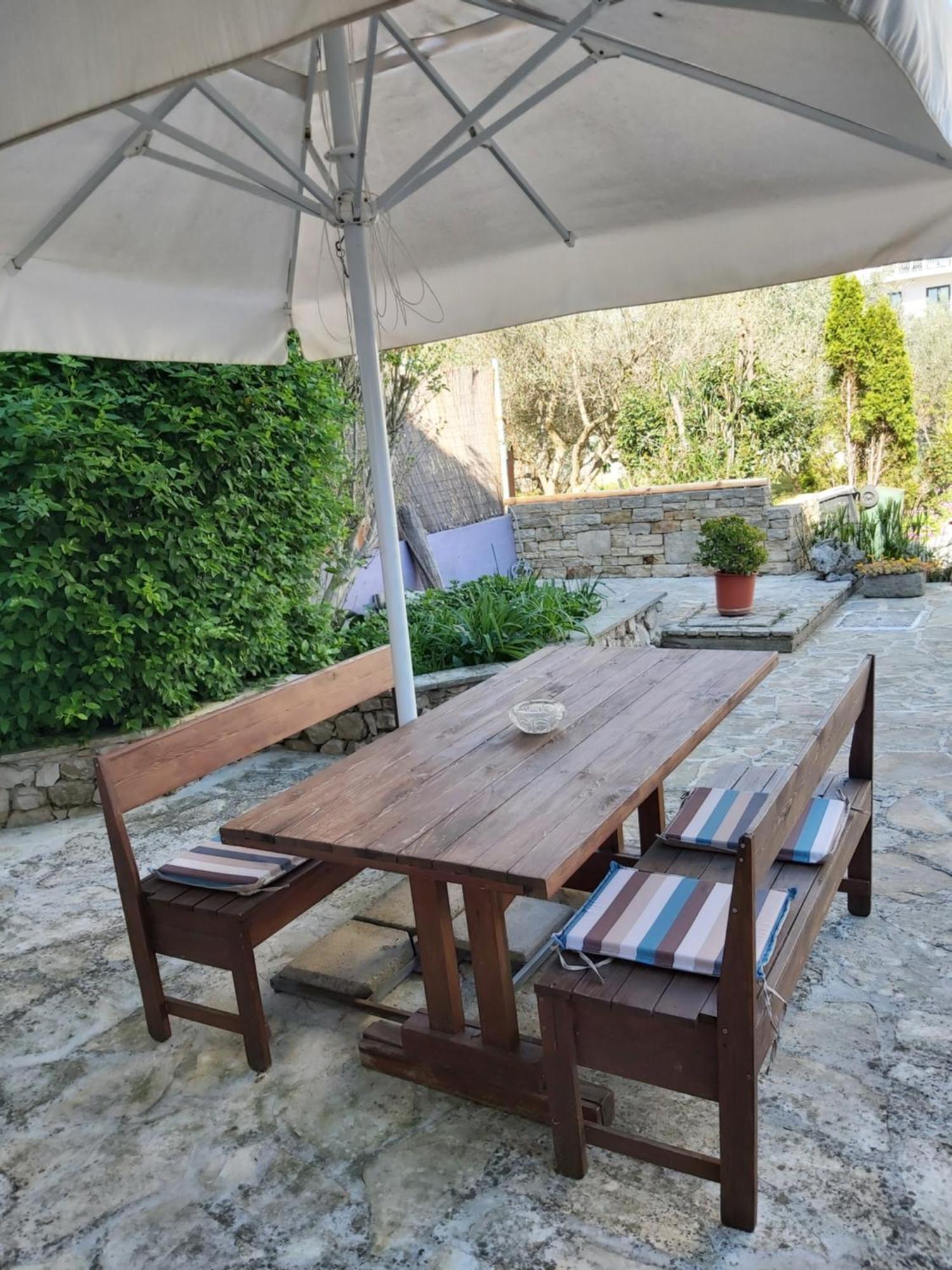 Apartman Luce With Shared Pool Zára Kültér fotó